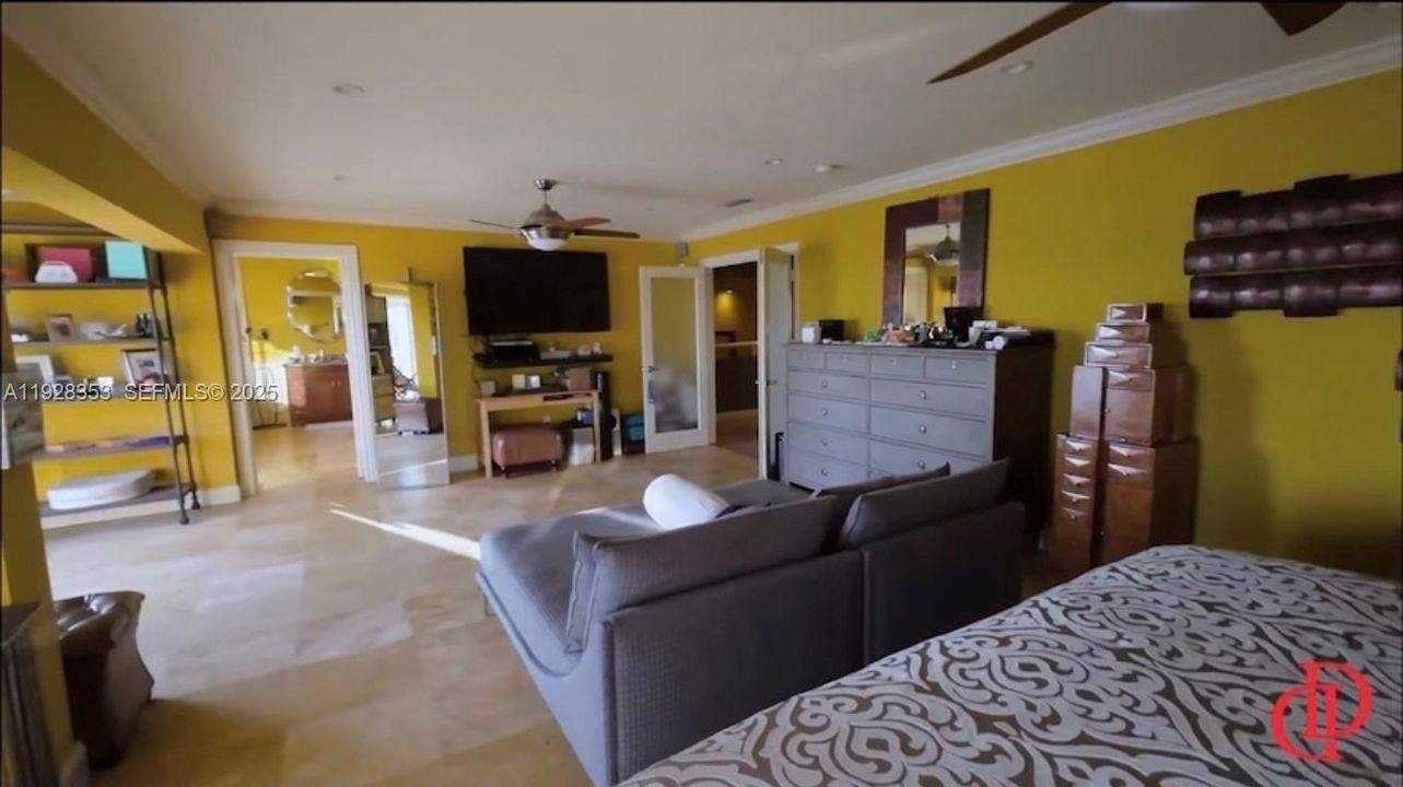 For Sale: $7,095,000 (4 beds, 3 baths, 4232 Square Feet)