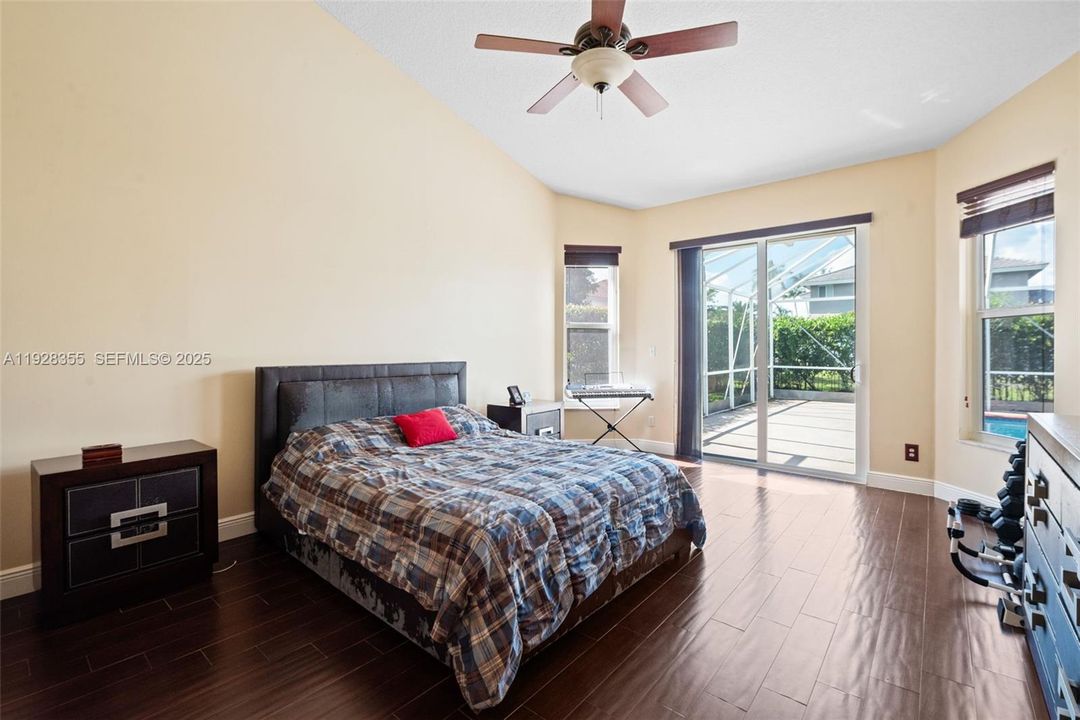 For Sale: $849,900 (4 beds, 3 baths, 2507 Square Feet)