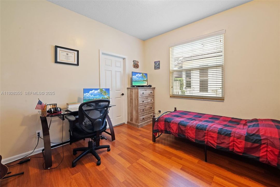 For Sale: $849,900 (4 beds, 3 baths, 2507 Square Feet)