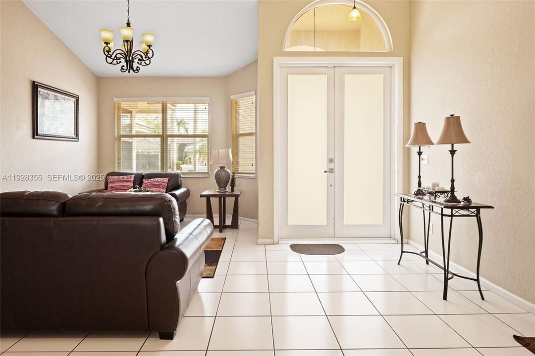 For Sale: $849,900 (4 beds, 3 baths, 2507 Square Feet)