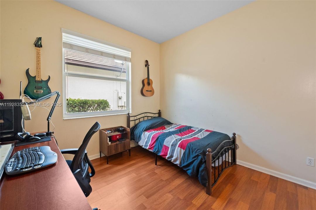 For Sale: $849,900 (4 beds, 3 baths, 2507 Square Feet)