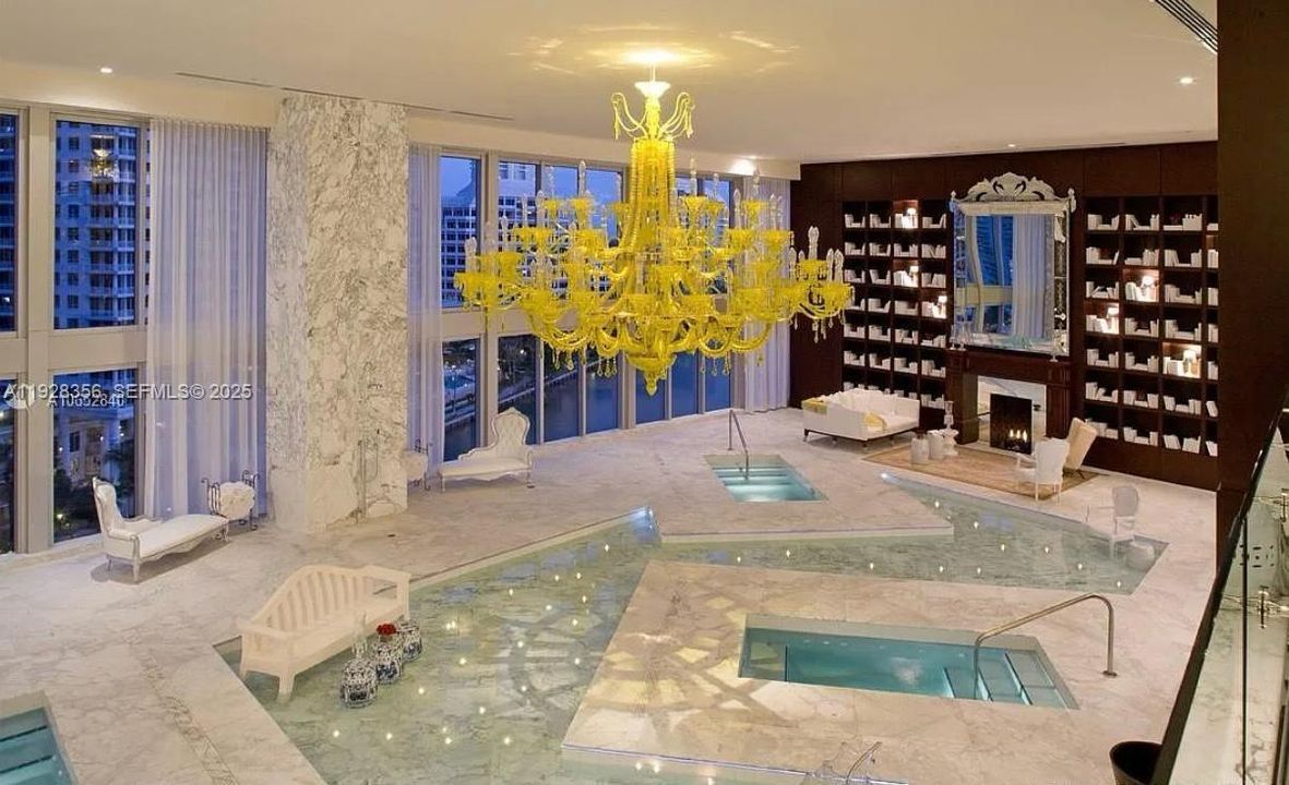 For Sale: $890,000 (1 beds, 1 baths, 1120 Square Feet)