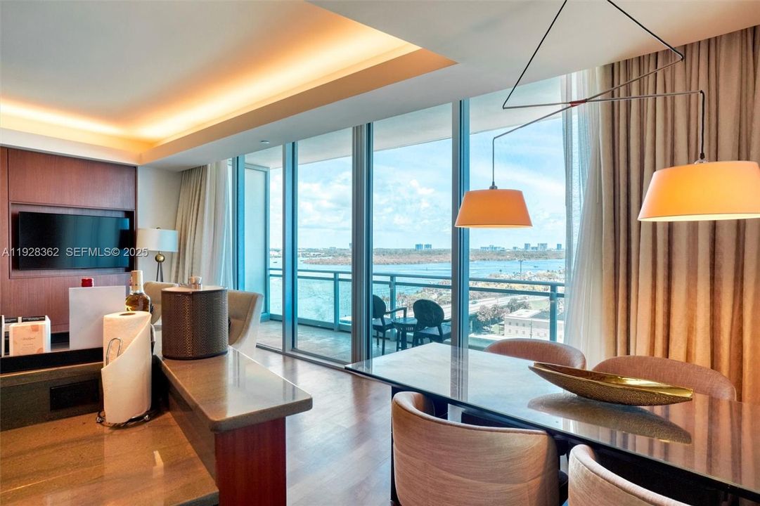 En Venta: $1,995,000 (1 camas, 1 baños, 1147 Pies cuadrados)