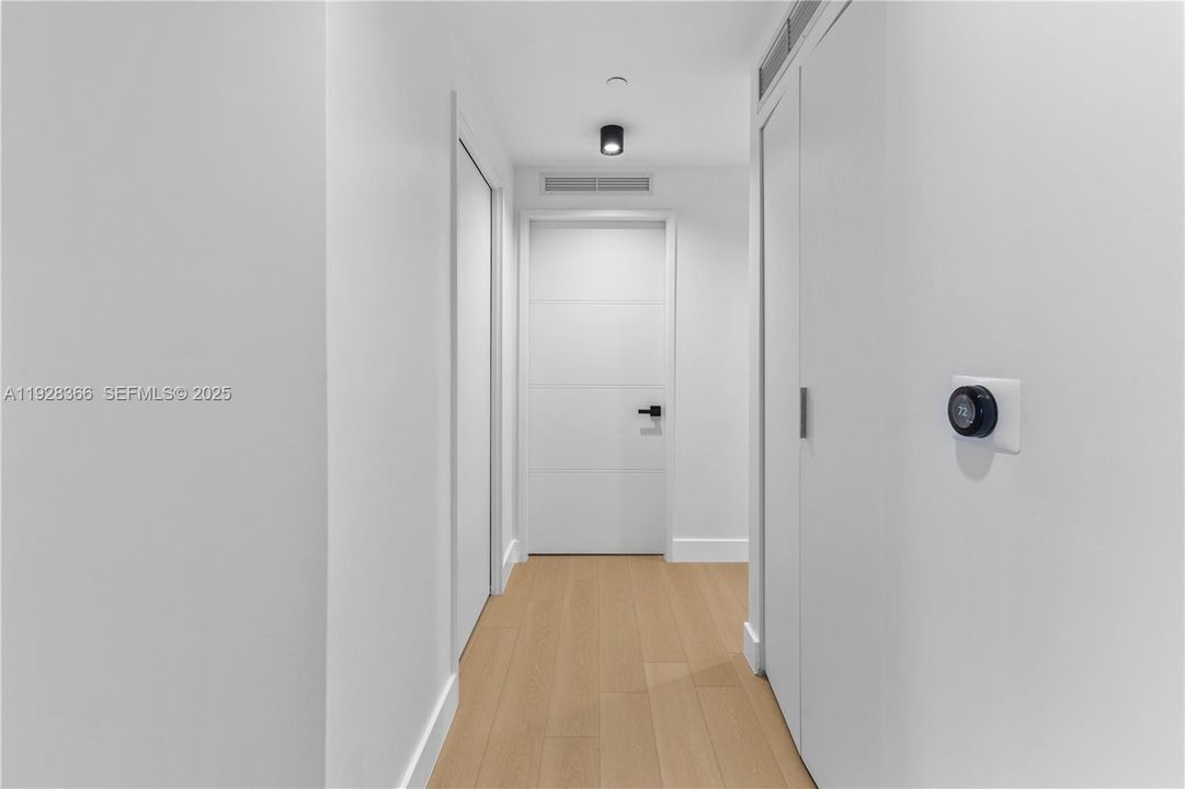 待售: $2,060,000 (3 贝兹, 3 浴室, 1770 平方英尺)