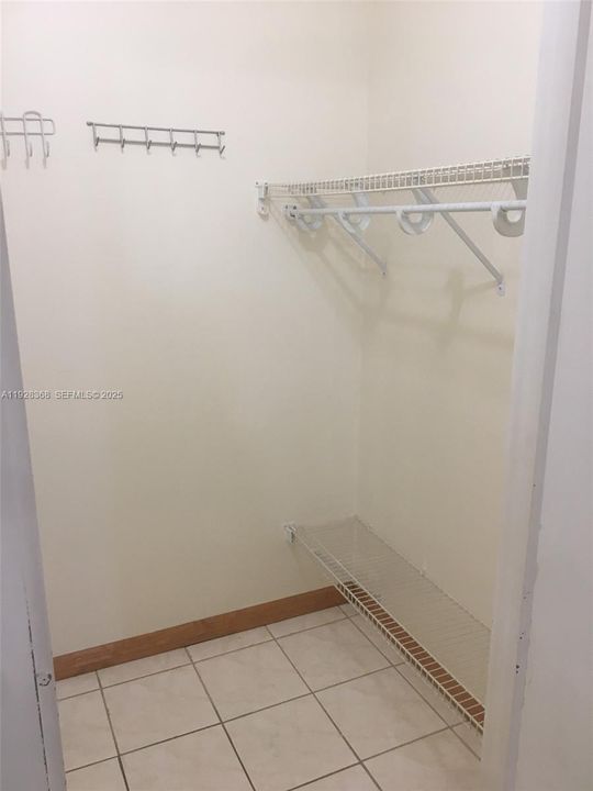 В аренду: $1,775 (1 спален, 1 ванн, 620 Квадратных фут)