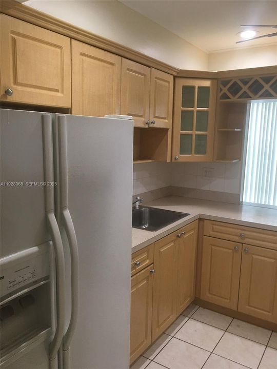 В аренду: $1,775 (1 спален, 1 ванн, 620 Квадратных фут)