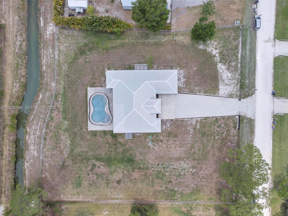 待售: $970,000 (5 贝兹, 3 浴室, 2620 平方英尺)