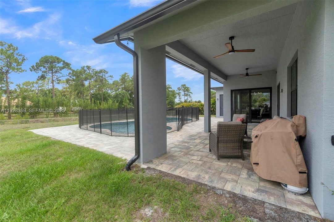 待售: $970,000 (5 贝兹, 3 浴室, 2620 平方英尺)