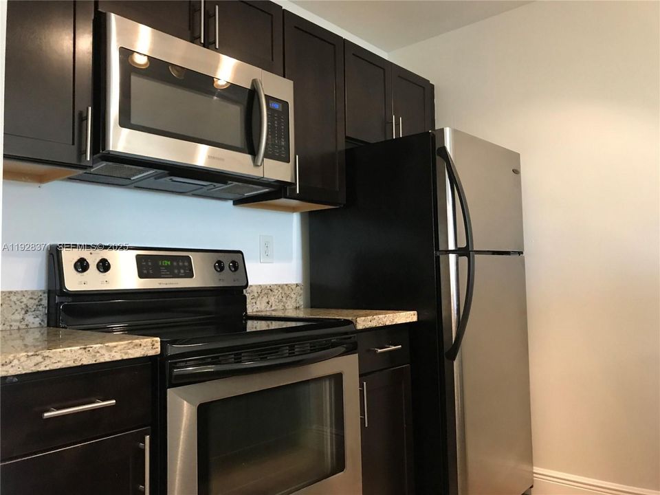 En Renta: $1,950 (1 camas, 1 baños, 843 Pies cuadrados)