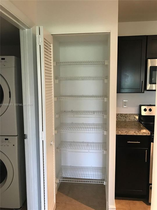 En Renta: $1,950 (1 camas, 1 baños, 843 Pies cuadrados)