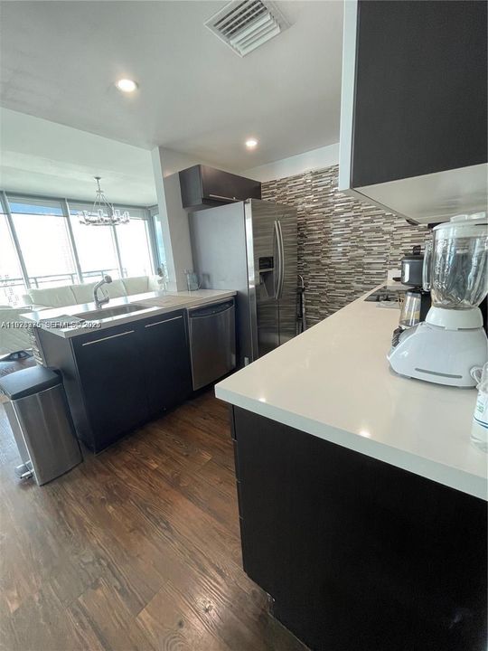 En Renta: $6,900 (3 camas, 3 baños, 1662 Pies cuadrados)