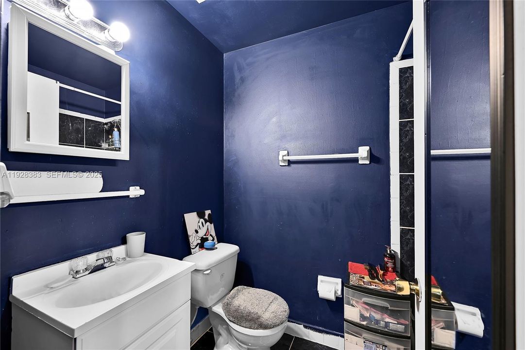 На продажу: $399,990 (3 спален, 2 ванн, 1118 Квадратных фут)