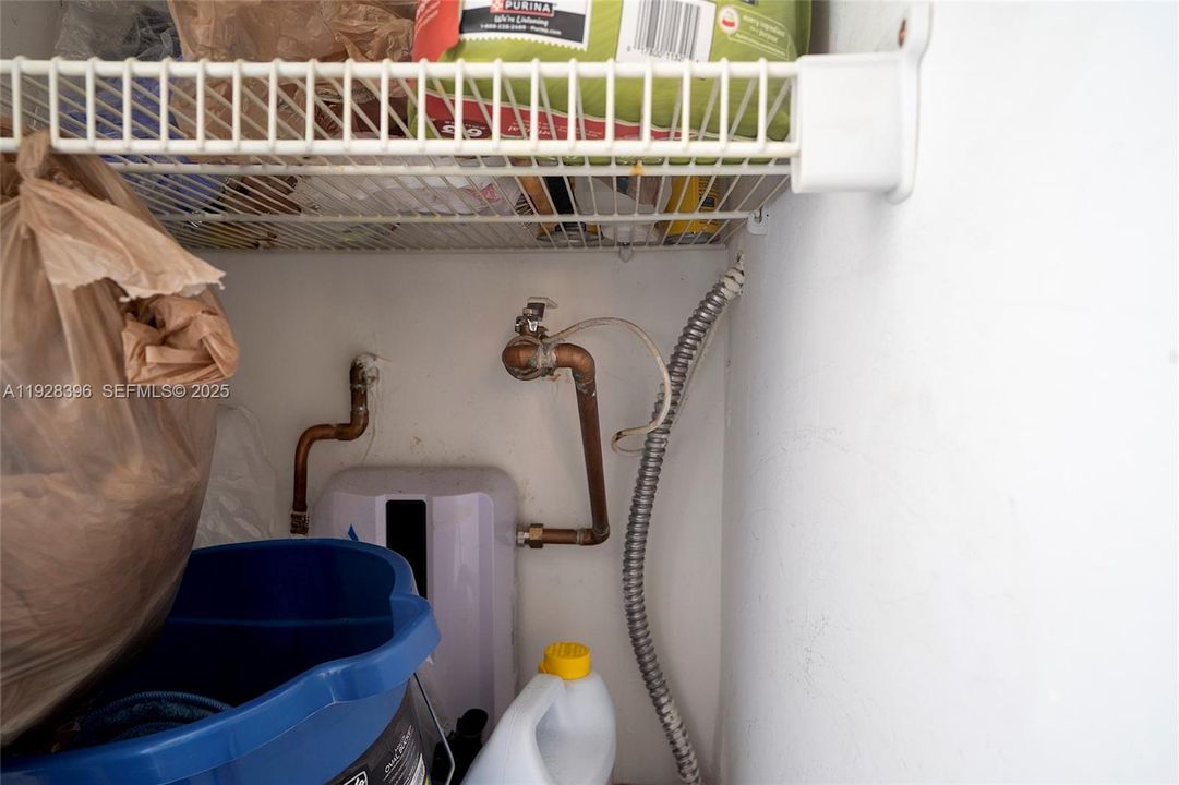 Tankless water heater