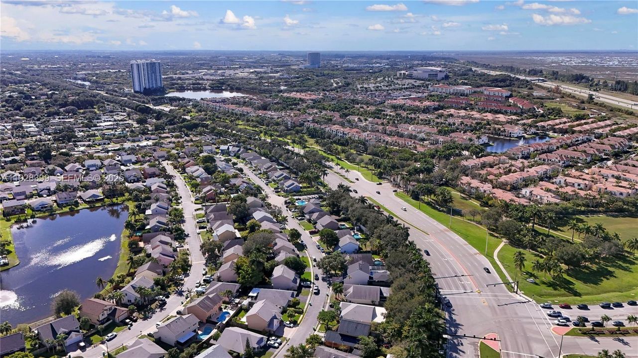 For Sale: $575,000 (4 beds, 2 baths, 1874 Square Feet)