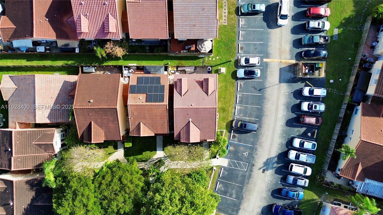 For Sale: $550,000 (3 beds, 2 baths, 1638 Square Feet)