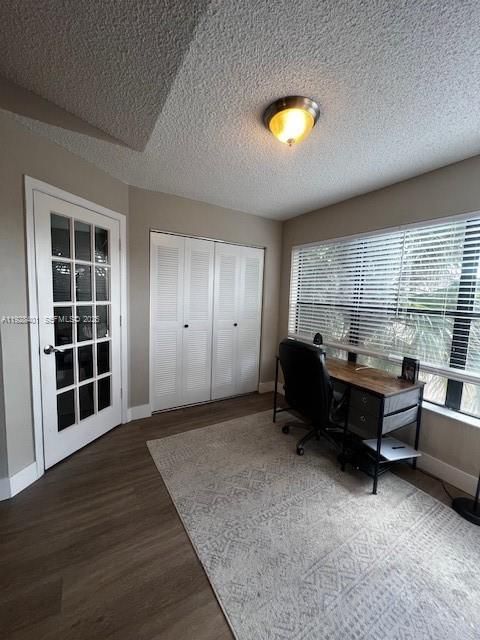 For Rent: $1,975 (1 beds, 1 baths, 805 Square Feet)