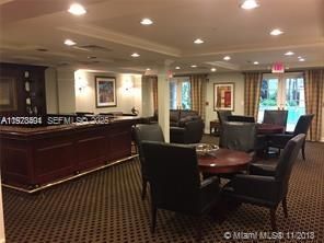 В аренду: $2,404 (2 спален, 2 ванн, 1121 Квадратных фут)