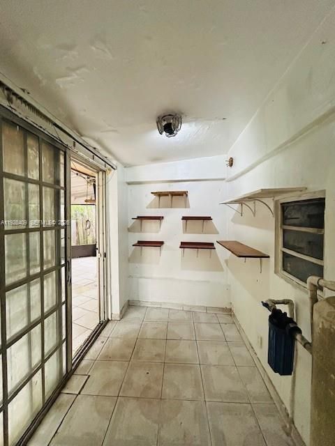 На продажу: $419,900 (4 спален, 3 ванн, 1313 Квадратных фут)