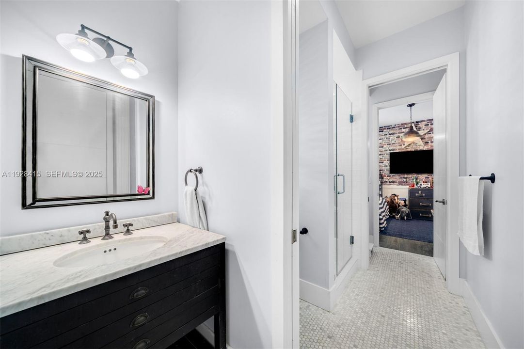 For Sale: $4,495,000 (4 beds, 4 baths, 4661 Square Feet)