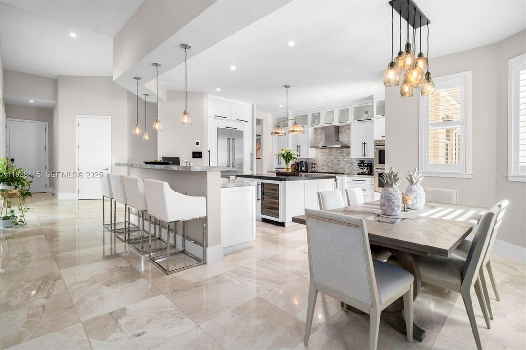 For Sale: $4,495,000 (4 beds, 4 baths, 4661 Square Feet)