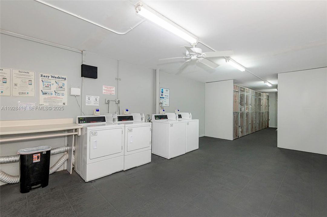 For Sale: $115,000 (2 beds, 1 baths, 953 Square Feet)