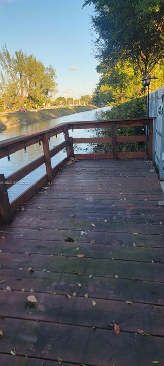 For Sale: $750,000 (4 beds, 3 baths, 2217 Square Feet)