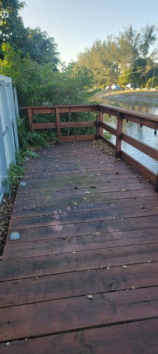 For Sale: $750,000 (4 beds, 3 baths, 2217 Square Feet)