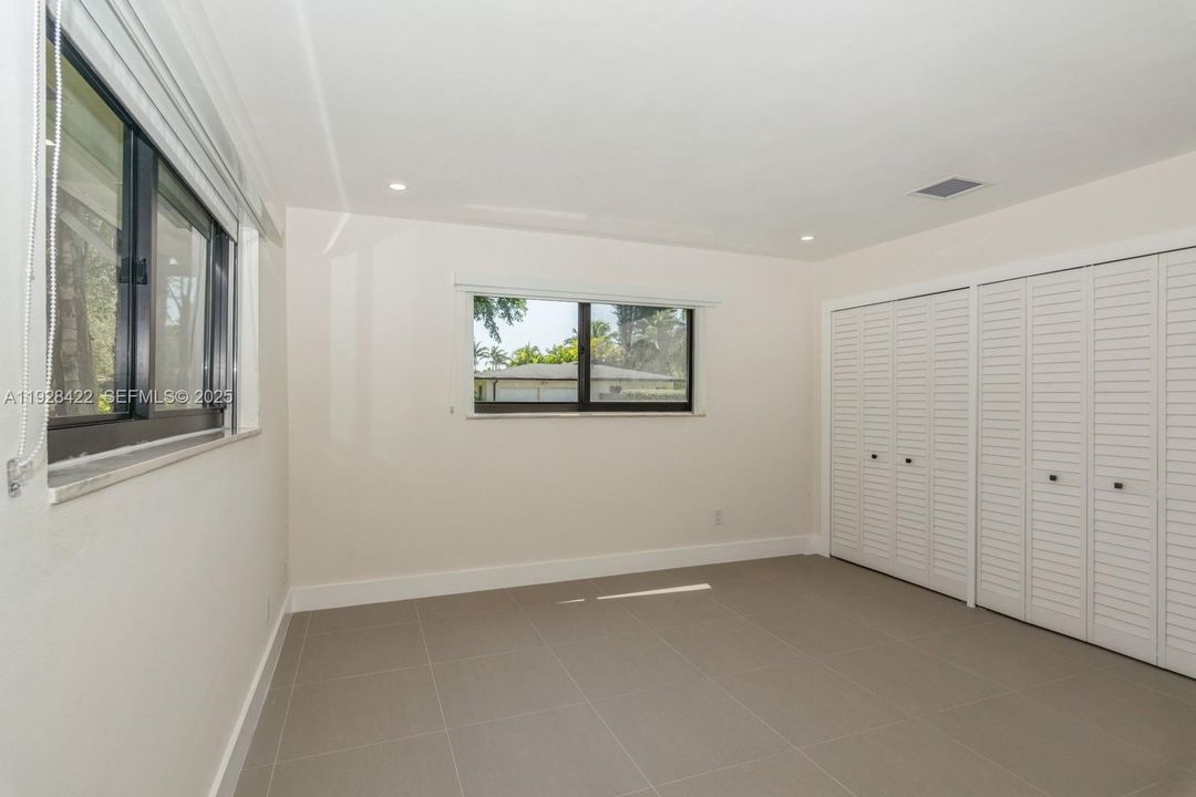 В аренду: $8,500 (4 спален, 3 ванн, 2403 Квадратных фут)