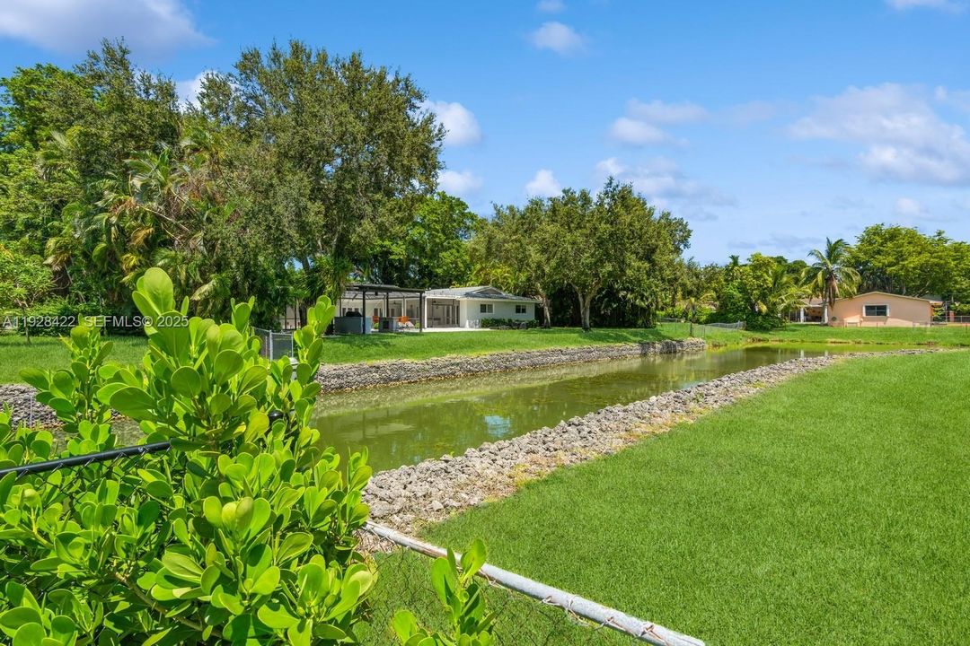 В аренду: $8,500 (4 спален, 3 ванн, 2403 Квадратных фут)