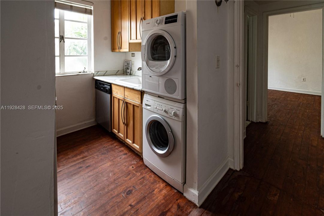 En Venta: $230,000 (1 camas, 1 baños, 610 Pies cuadrados)