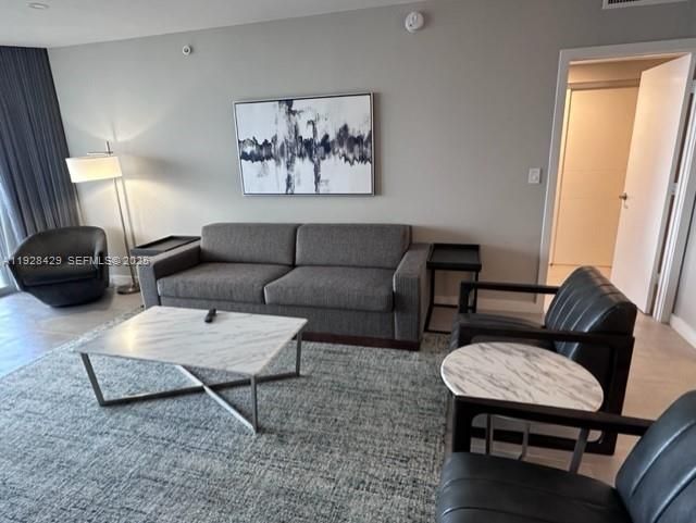 For Rent: $7,000 (2 beds, 2 baths, 1470 Square Feet)