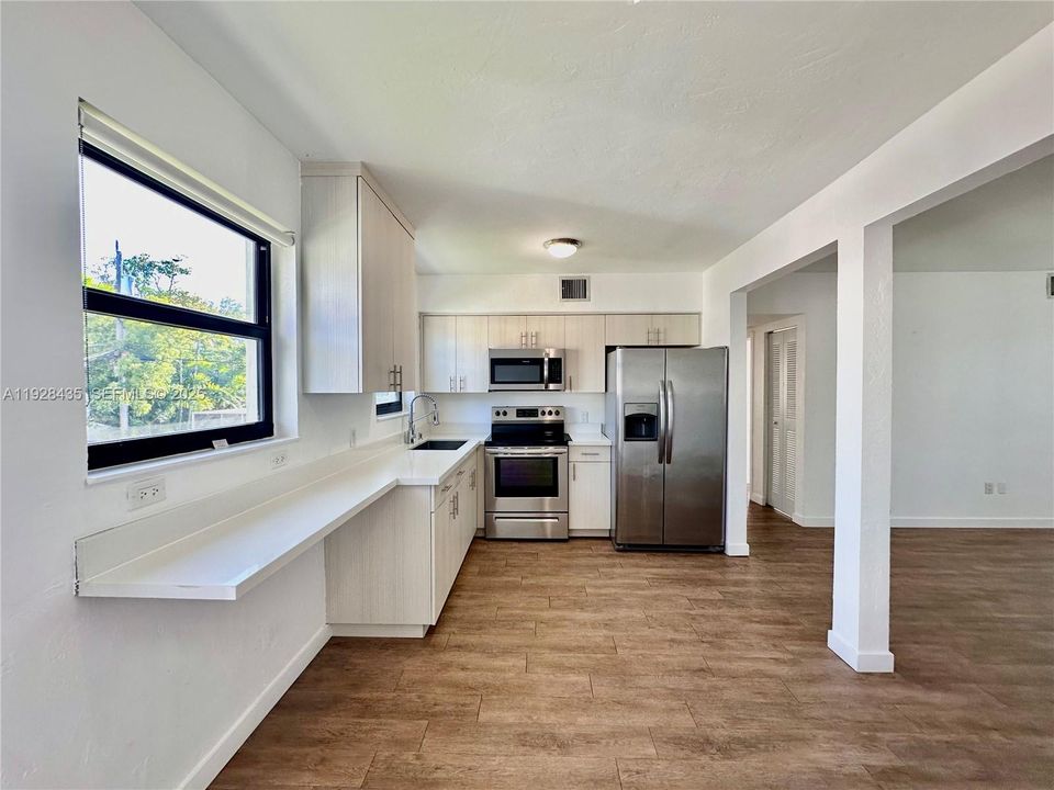 En Renta: $2,600 (24 camas, 12 baños, 0 Pies cuadrados)