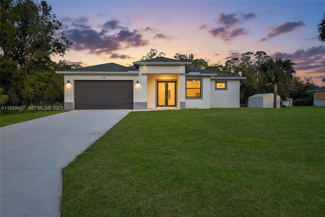 На продажу: $349,900 (3 спален, 2 ванн, 0 Квадратных фут)