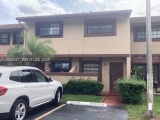 For Sale: $355,000 (2 beds, 1 baths, 962 Square Feet)