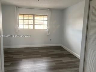 For Sale: $355,000 (2 beds, 1 baths, 962 Square Feet)