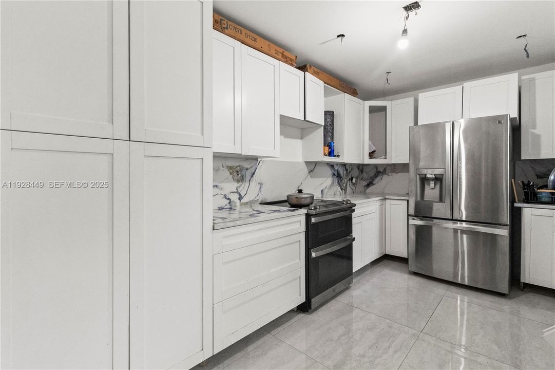 For Sale: $510,000 (0 beds, 0 baths, 2096 Square Feet)