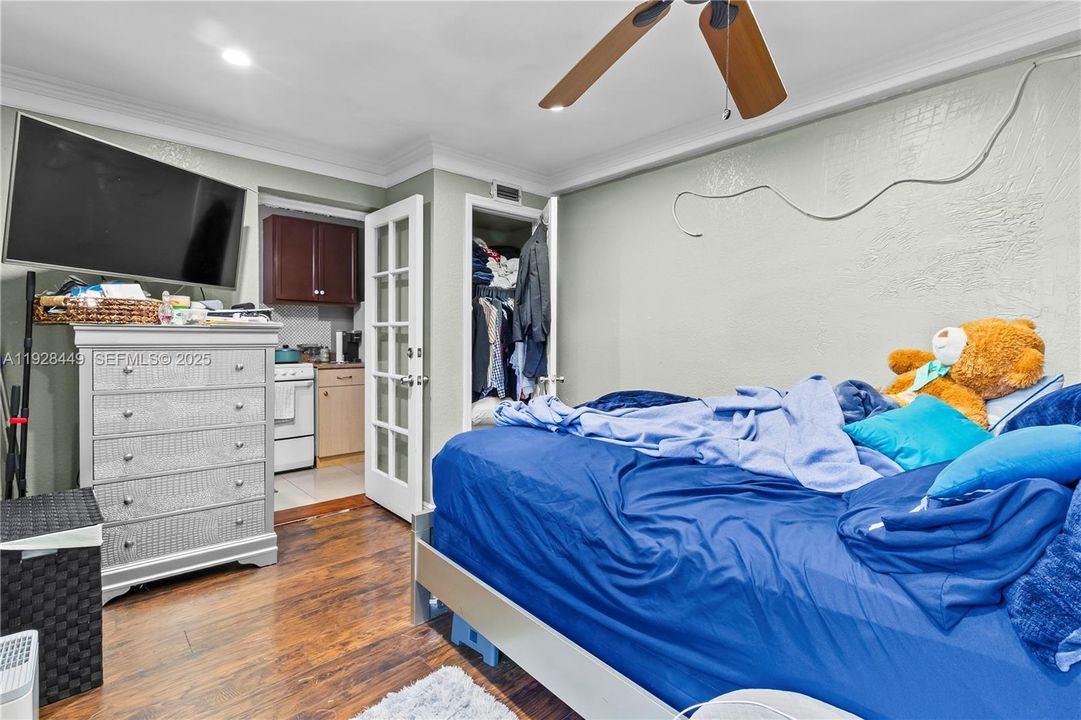 For Sale: $510,000 (0 beds, 0 baths, 2096 Square Feet)