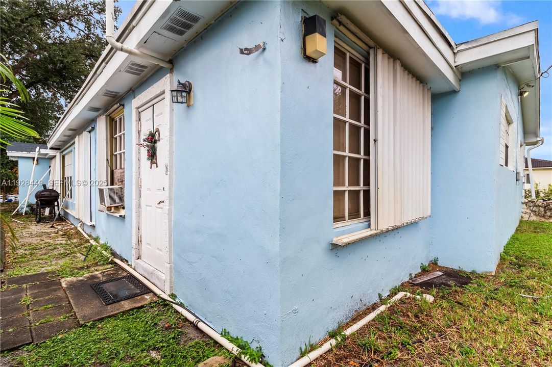 For Sale: $510,000 (0 beds, 0 baths, 2096 Square Feet)