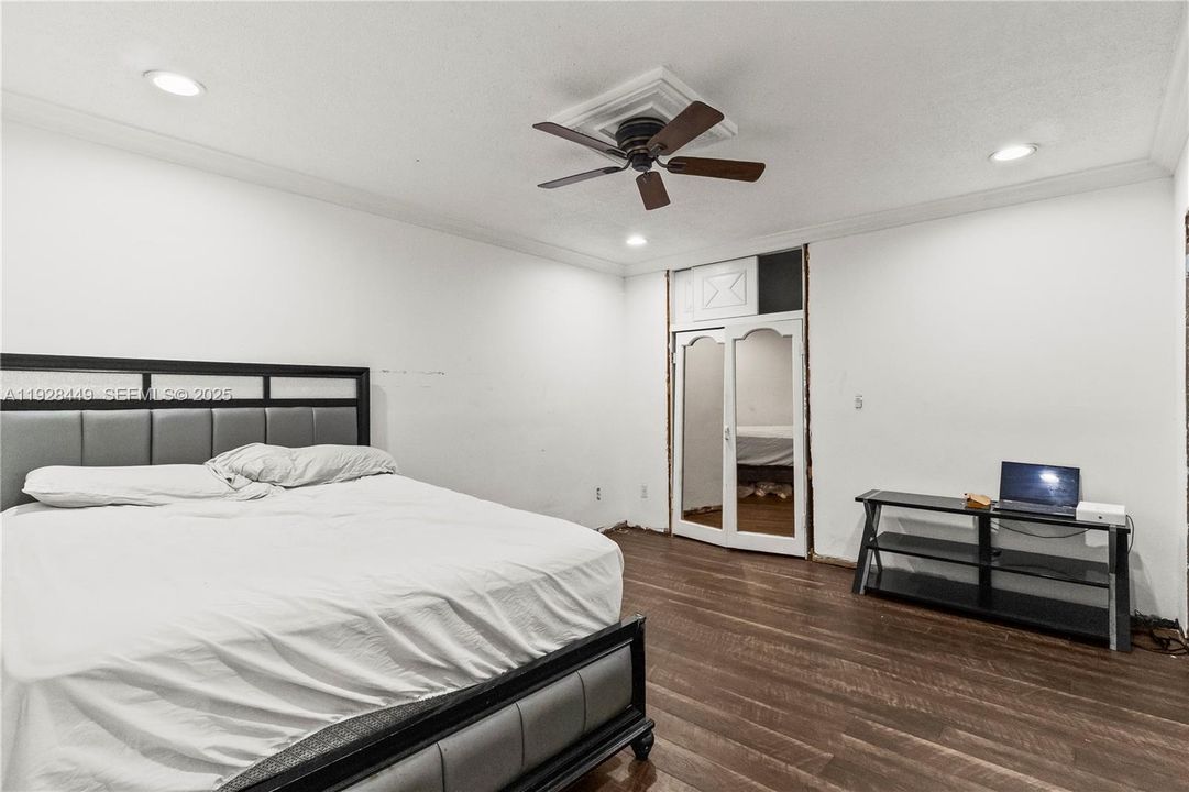 For Sale: $510,000 (0 beds, 0 baths, 2096 Square Feet)