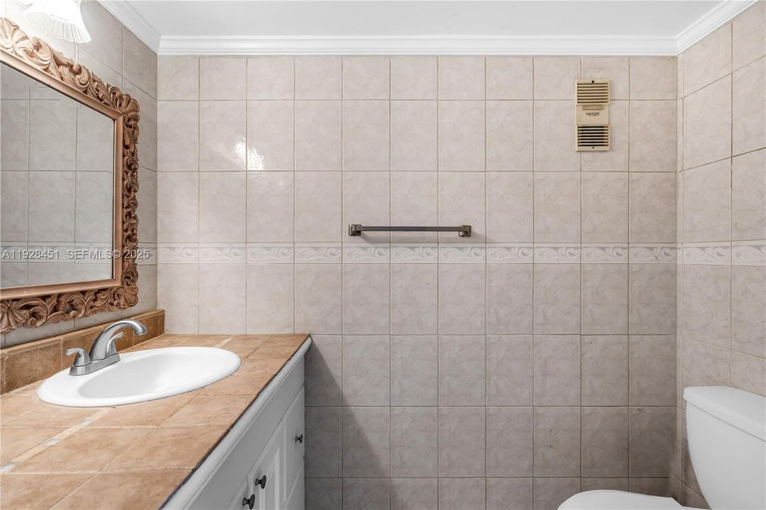 En Renta: $1,800 (2 camas, 1 baños, 1075 Pies cuadrados)