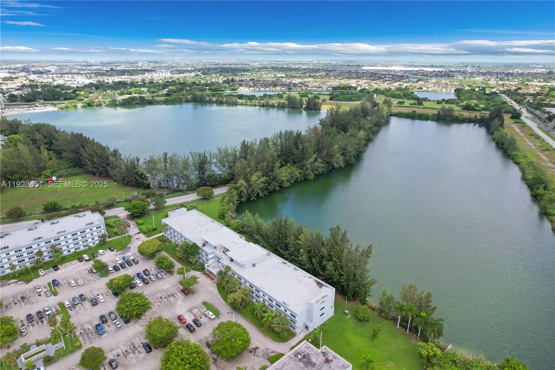 En Renta: $1,800 (2 camas, 1 baños, 1075 Pies cuadrados)