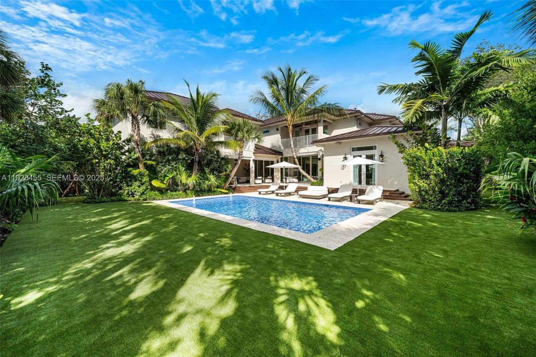 For Sale: $6,900,000 (5 beds, 6 baths, 0 Square Feet)