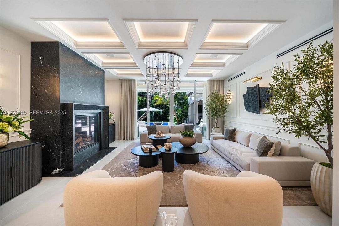 For Sale: $6,900,000 (5 beds, 6 baths, 0 Square Feet)