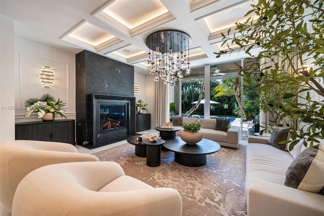 For Sale: $6,900,000 (5 beds, 6 baths, 0 Square Feet)