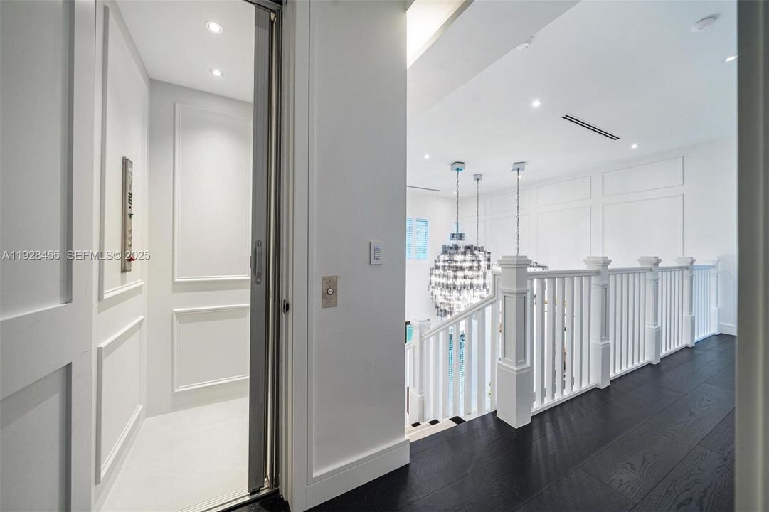 For Sale: $6,900,000 (5 beds, 6 baths, 0 Square Feet)