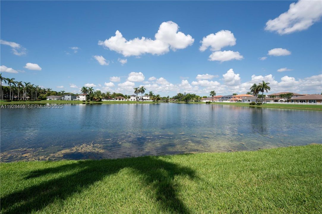 En Renta: $3,200 (3 camas, 2 baños, 1848 Pies cuadrados)