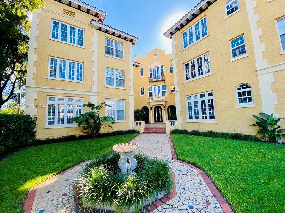 Historic Beverly Terrace Manor