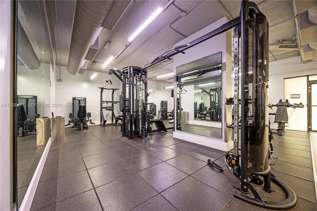 待售: $779,000 (2 贝兹, 2 浴室, 1567 平方英尺)