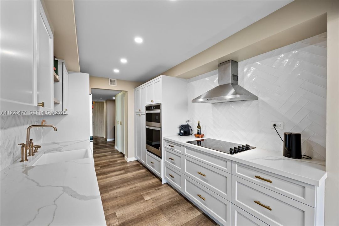 待售: $779,000 (2 贝兹, 2 浴室, 1567 平方英尺)