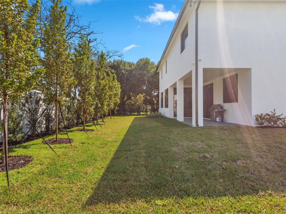 For Sale: $3,000,000 (4 beds, 3 baths, 4143 Square Feet)